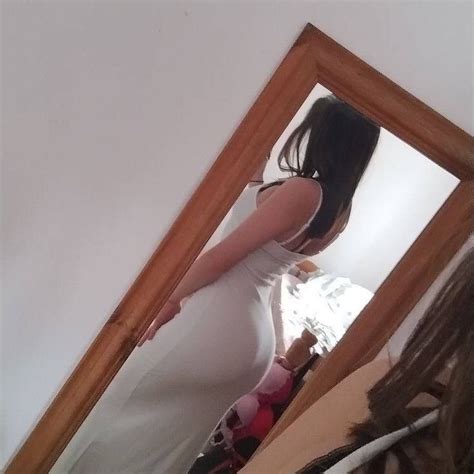 Pin by ȤƛƖƝƛƁ 𖠷 on ανααƦՏ in 2024 Simple bridal makeup Pretty latina Beautiful girl drawing