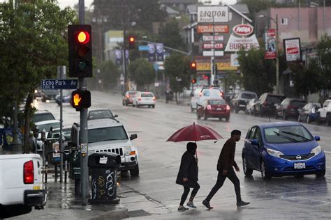 First storm of the season rolls through Southern California - Los ...