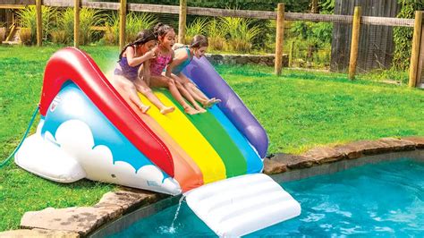 Top Toys Summer 2023 - Slide Down a Rainbow Water Slide