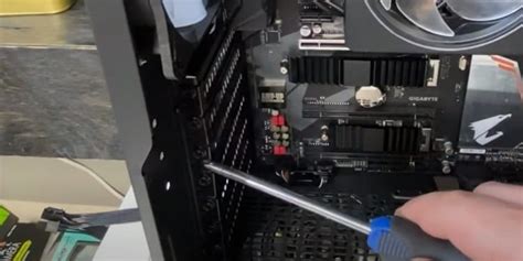 How To Connect Ssd To Motherboard