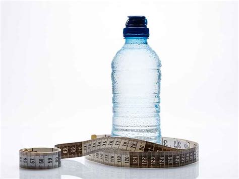 How Many Ounces Are in a Bottle Of Water (Full List Include) - AquaHow