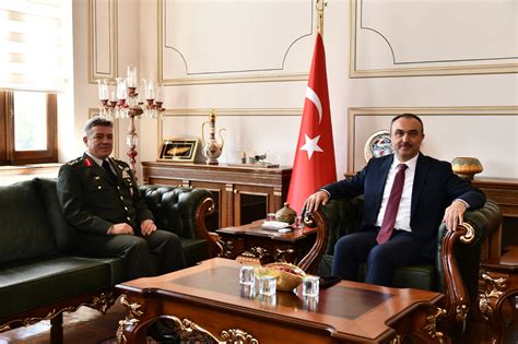 5 Kolordu Komutanı Tümgeneral Muammer Alper Valimiz Sayın Recep