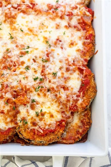 This Baked Eggplant Parmesan Is A Lighter Twist On The Classic Italian Recipe Its Coated