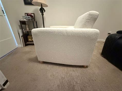 Rochester MN sleeper chair - Living Room Chairs - Rochester, Minnesota