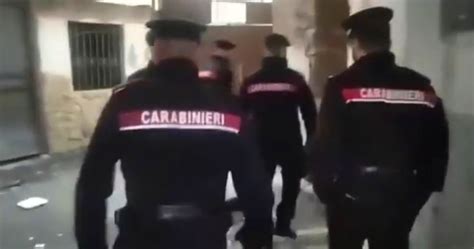 Camorra Tra Ponticelli E Il Vesuviano 16 Arresti Nel Clan De Luca