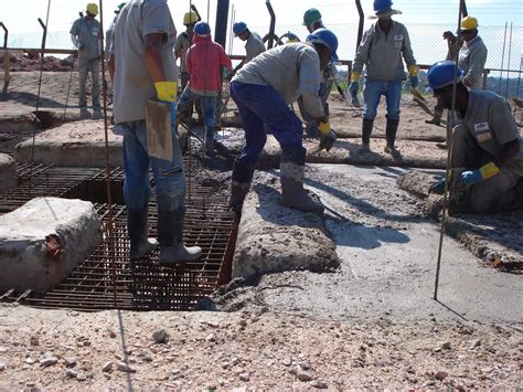 FUNDAÇÕES DO TIPO SAPATA REGISTRO DAS PRIMEIRAS TRÊS VISITAS A OBRA