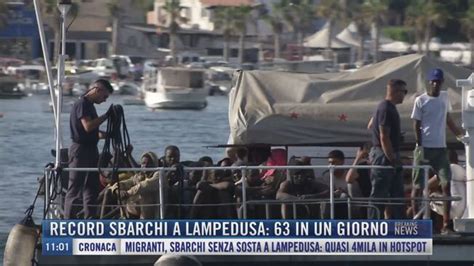 Breaking News Delle 11 00 Record Sbarchi A Lampedusa 63 In Un Giorno