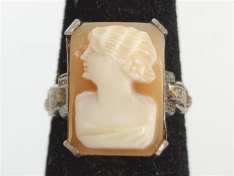 Lot Vintage Sterling Silver Cameo Ring