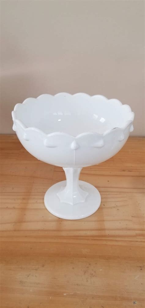 Vintage Milk Glass Pedestal Bowl Fruit Bowl Compote Etsy