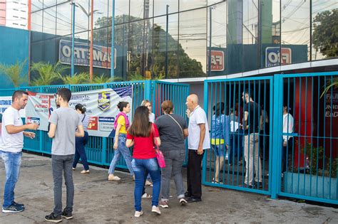 Mais De Mil Candidatos Disputam Mil Vagas No Ltimo Dia Do