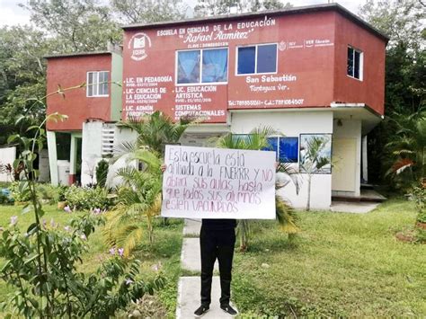 El Heraldo De Xalapa Estudiantes Antorchistas Toman Escuelas