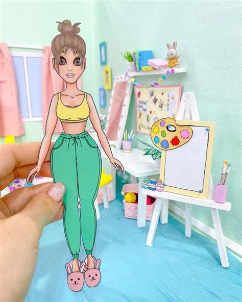 Paper Dolls On Instagram Paper Dolls Paperdolls Papercraft