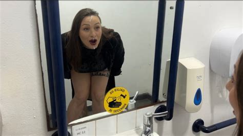 Cheating Boss Takes Surprise Facial In Pub Toilets Free Sex Video RedTube