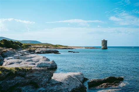 Découvrir la Corse en camping autrement