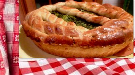 Pizza Ripiena Con Friarielli E Provola Affumicata Campania Cucina