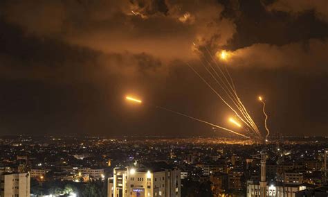 Israeli airstrikes on Gaza Strip - 10 killed, including veteran fighter ...