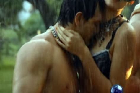 Momento retro el video hot de Ricardo Fort con Maypi Delgado Jujuy Jiménez y La Sueca