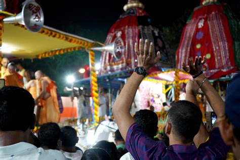 1st July 2022, Kolkata, West Bengal, India. Expressing joy at Kolkata ...