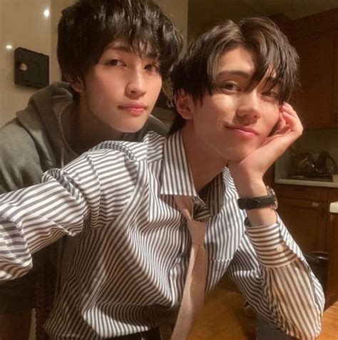 Behind The Scenes Cute Gay Couples Pose Reference Photo Person