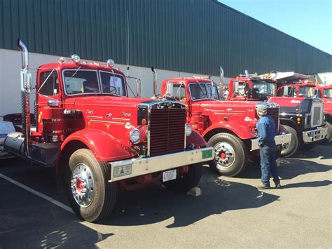 Western Ma Truck Show Last Sunday Antique And Classic Mack Trucks