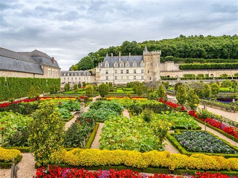 Leisurely Loire Valley - Chateaux and Gardens