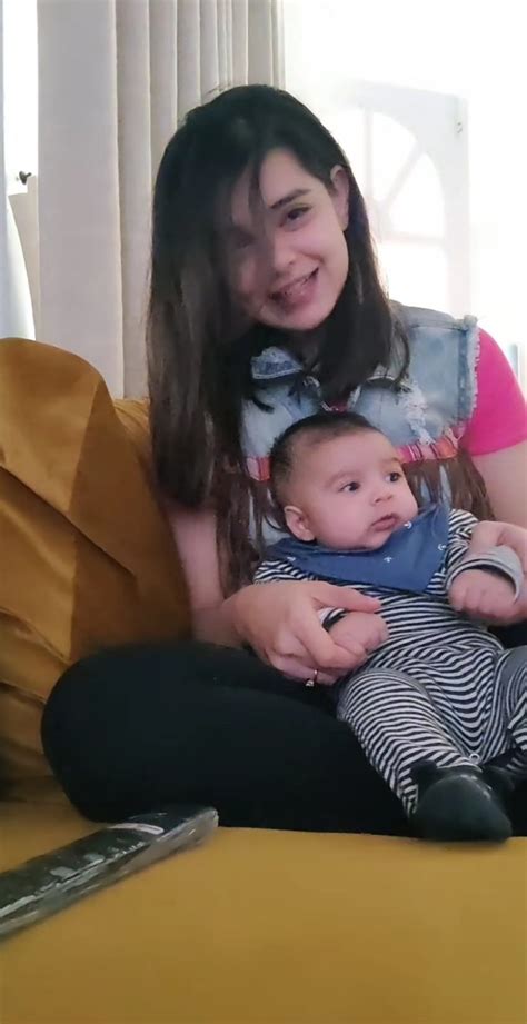 Srha Asghar Shares New Pictures of Son Ehaan | Reviewit.pk 