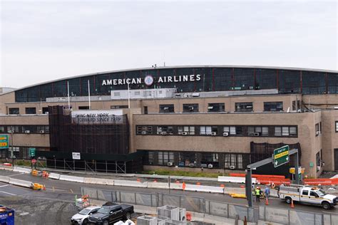 Historic American Airlines terminal at LaGuardia Airport torn down