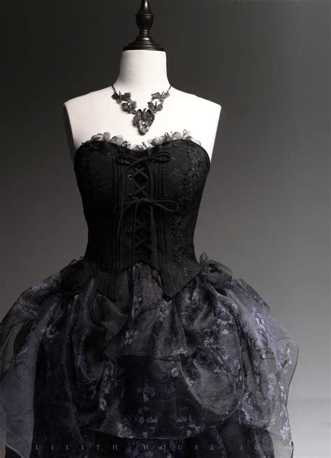 Gothic Dresses With Corset