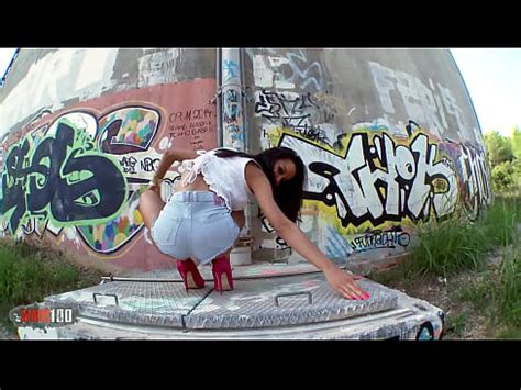 La pornstar brésilienne Francys Belle dans une vidéo de gonzo anal baisée durement XVIDEOS