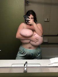 Photo Big Natural Tits Hand Bra Pics Page 17 LPSG