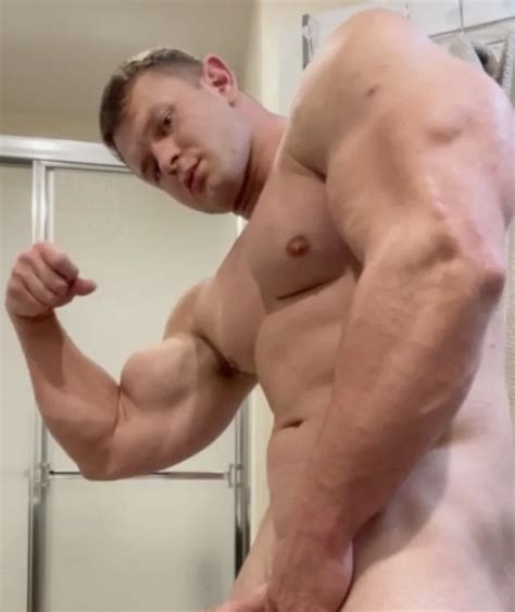 Muscle Guys Bodybuilder Nude Thisvid