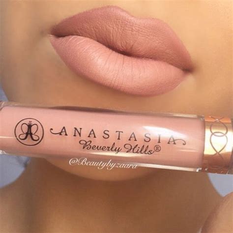 The Best Nude Lip Products For Every Skin Tone