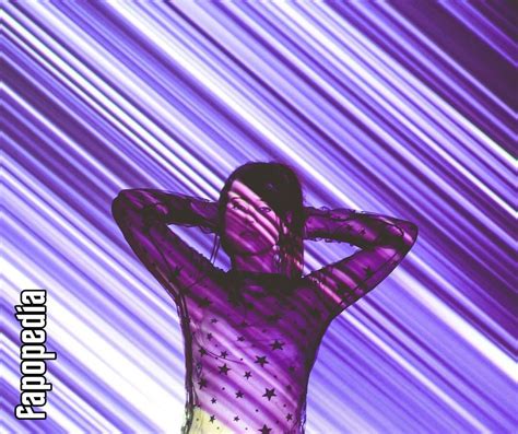 Omgitsfirefoxx Nude Patreon Leaks Photo 222572 Fapopedia