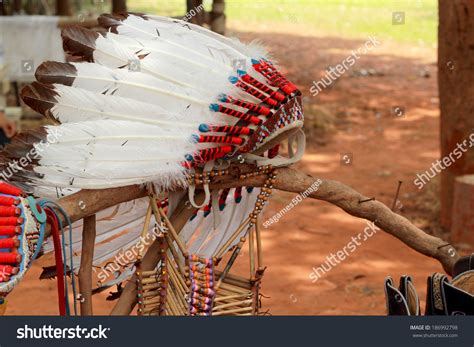 Native American Indian Chief Headdress Stock Photo 186992798 : Shutterstock