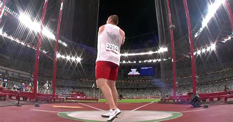 Medal Moment | Tokyo 2020: Athletics Men's Hammer Throw - W Nowicki (POL)