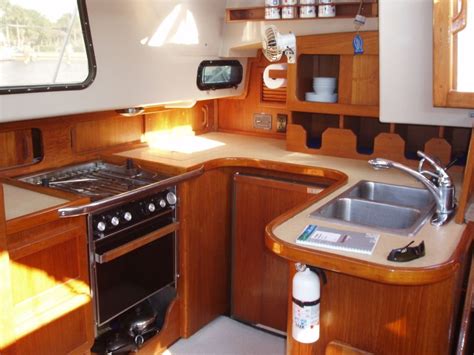 Sailboat Interior, Yacht Interior, Interior Spaces, Interior And ...