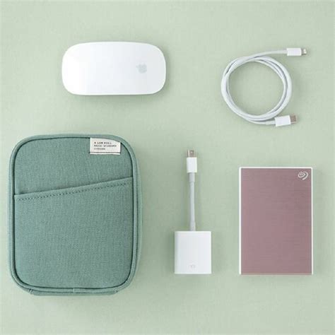 Mochithings A Low Hill Cable Pouch V