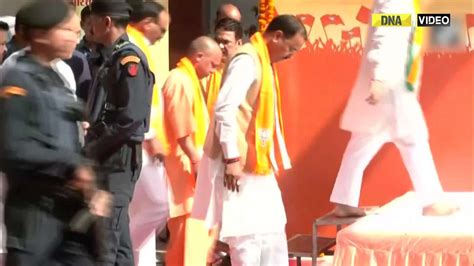 Cm Yogi Hoists Bjps Flag At Partys Office In Lucknow On Rd