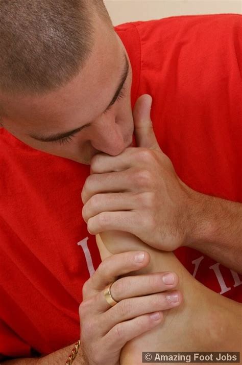 Blonde Bimbo Makes Her Bf Worship Her Feet Porn Pictures XXX Photos Sex Images 3273560 PICTOA