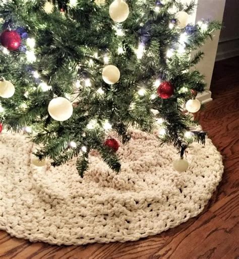 Best Free Crochet Christmas Tree Skirt Patterns Yarnique