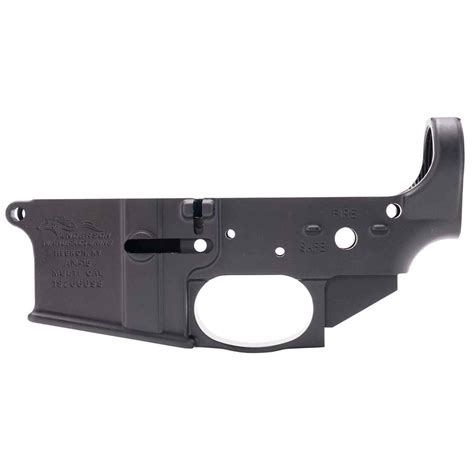 Anderson Manufacturing Ar 15 Closed Stripped Black Lower Rifle Receiver Sportsman S Warehouse