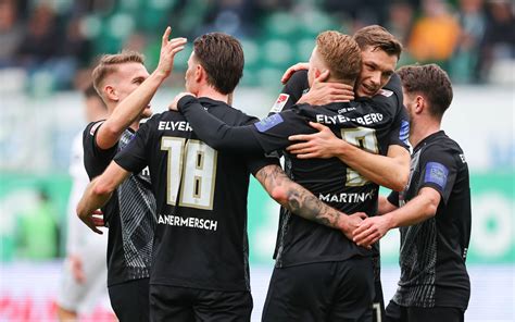 2 Fußball Bundesliga SV Elversberg schlägt Greuther Fürth