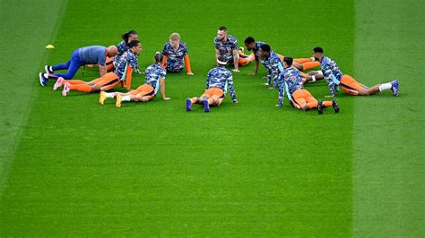 Oranje Begint Ook In Kwartfinale Tegen Turkije Met Bergwijn Als