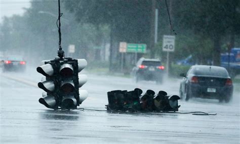 Hurricane Matthew Lashes Florida Georgia South Carolina Arab News