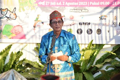 Pameran Seni Rupa Perupa Kalimantan Tengah Digelar Di Gedung Pameran