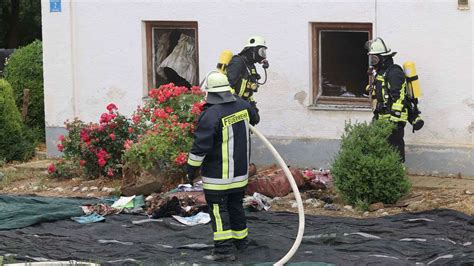 Verdacht Der Schweren Brandstiftung An Wohnhaus J Hrige In