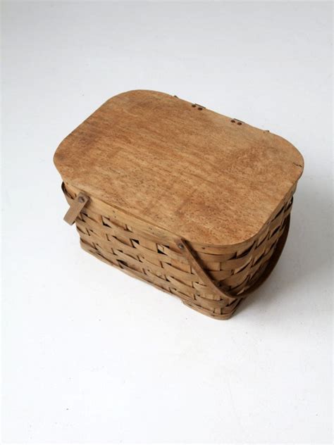 Vintage Splint Weave Picnic Basket Gem