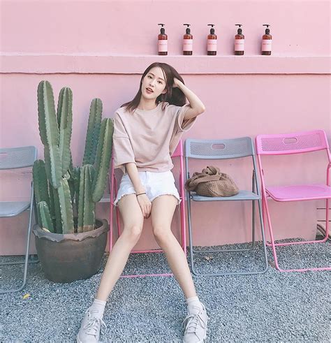 Hot Girl Pimtha B Ng D Ng Khi N Ng I Ta H T H N Trong B V Y M U H Ng L Ng L N