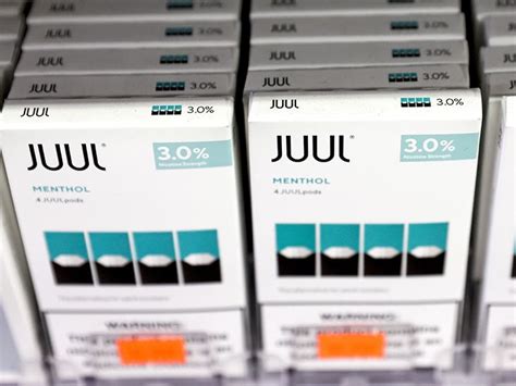 JUUL Side Effects: What Are the Health Risks?