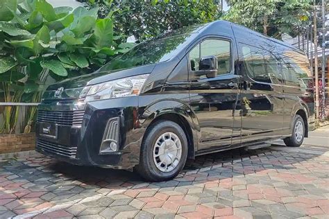 Kursi Hiace Premio Luxury Long Dan Commuter Lengkap